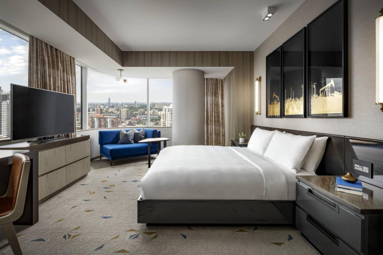 Jw Marriott Edmonton Ice District Hotel Bagian luar foto