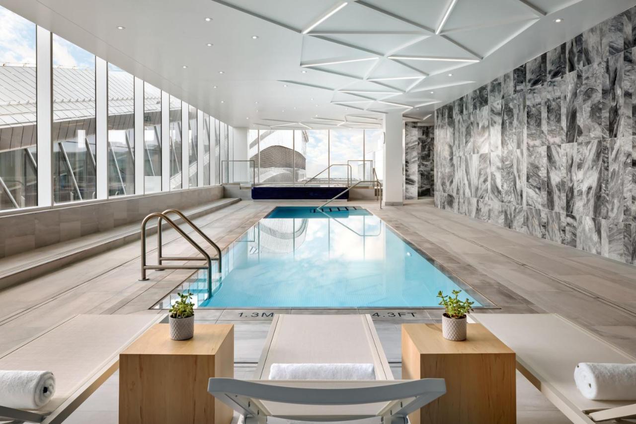 Jw Marriott Edmonton Ice District Hotel Bagian luar foto